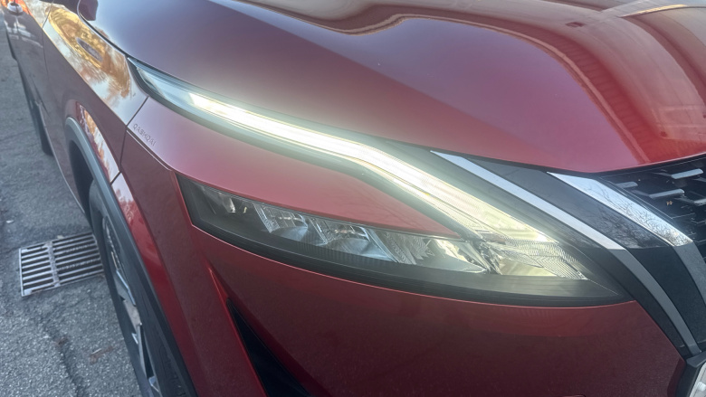 Nissan Qashqai 1.3 DiG-T MH N-Connecta 5dr Petrol Hatchback